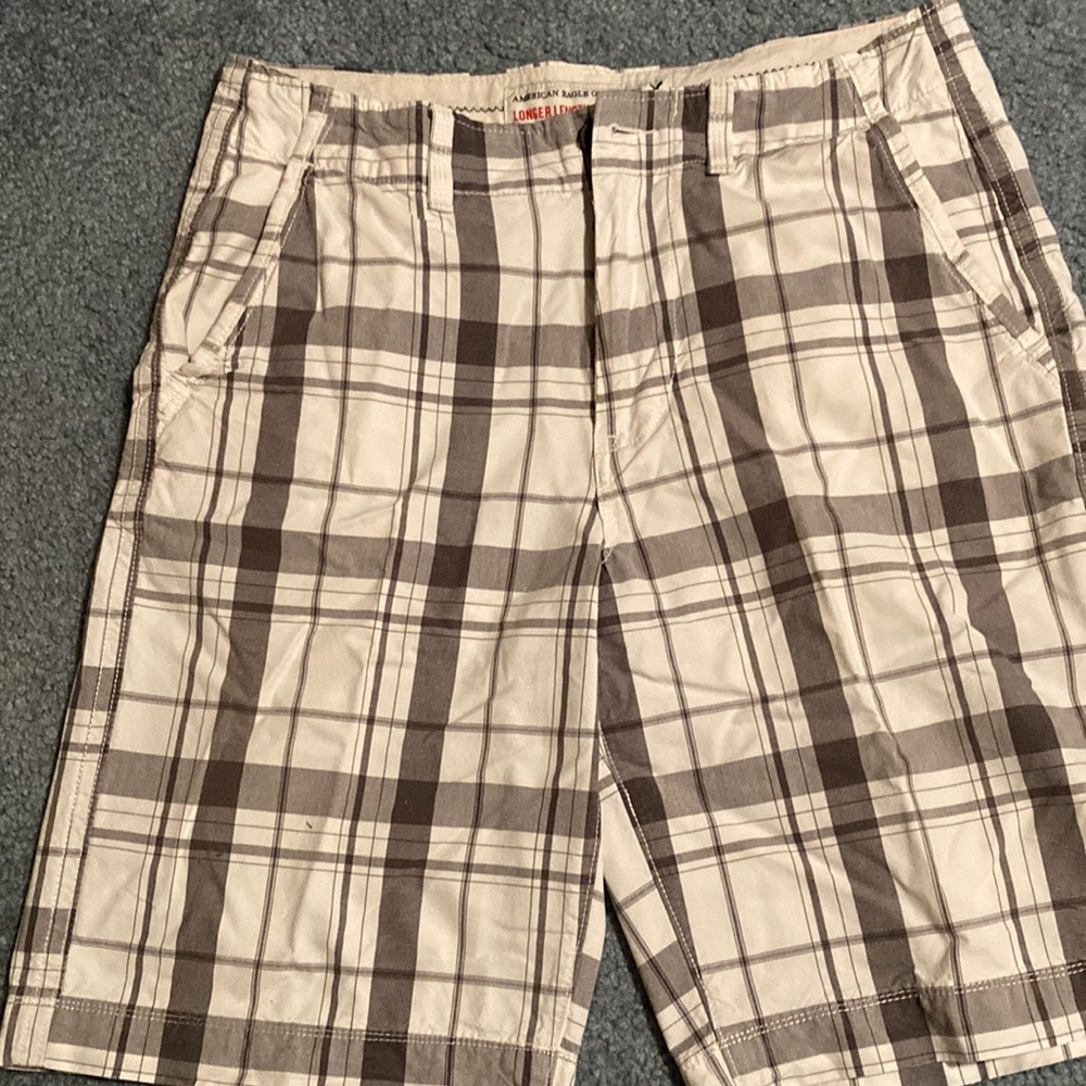 American Eagle longer length shorts